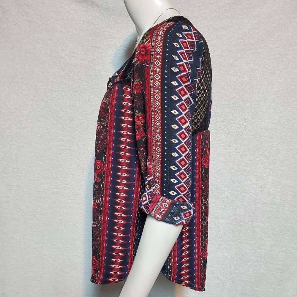 Rewind Patterned Top with Lace (S) - Picture 3 of 6